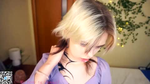 Lilian online show from November 23, 8:03 am