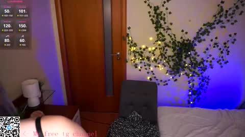 Lilian online show from December 22, 8:11 am