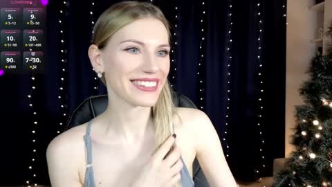 Snapshot of lilianna_wilde chatting on December 30, 3:13 pm Anna online show from December 30, 3:13 pm