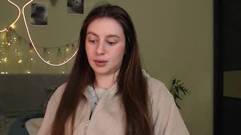 Lilu online show from October 15, 10:43 pm