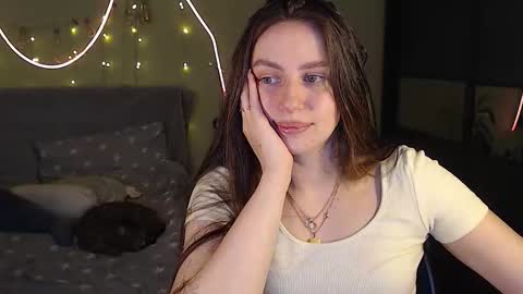 Lilu online show from October 20, 8:53 pm