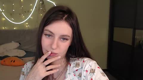 Lilu online show from December 14, 8:46 pm