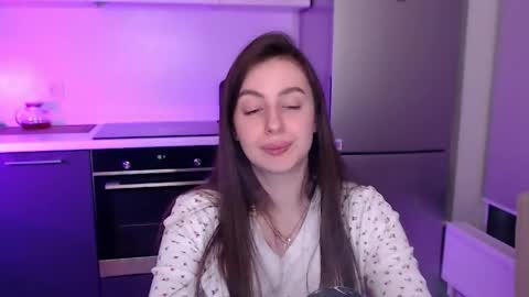 Snapshot of liliatlu chatting on April 29, 1:43 am Lilu online show from April 29, 1:43 am