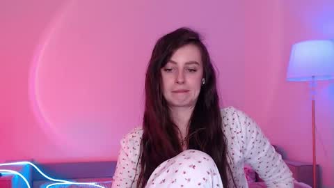 Snapshot of liliatlu chatting on May 13, 11:44 pm Lilu online show from May 13, 11:44 pm