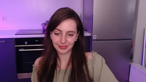Snapshot of liliatlu chatting on June 7, 12:37 am Lilu online show from June 7, 12:37 am