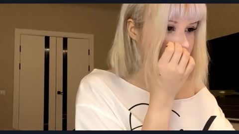 Liliya online show from March 22, 7:39 pm