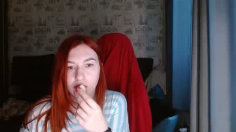liliawoolf online show from February 4, 8:24 am
