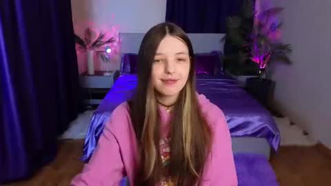 Snapshot of lilibakery chatting on December 7, 3:36 am Lili Bakery online show from December 7, 3:36 am