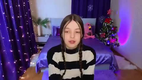 Snapshot of lilibakery chatting on December 9, 11:34 pm Lili Bakery online show from December 9, 11:34 pm