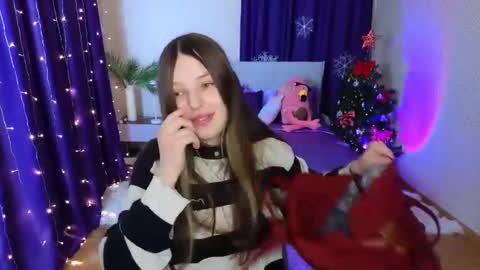 Snapshot of lilibakery chatting on December 10, 2:38 am Lili Bakery online show from December 10, 2:38 am
