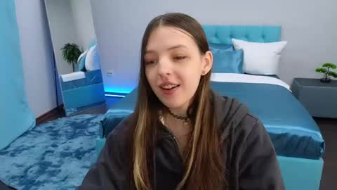 Snapshot of lilibakery chatting on January 31, 2:37 am Lili Bakery online show from January 31, 2:37 am