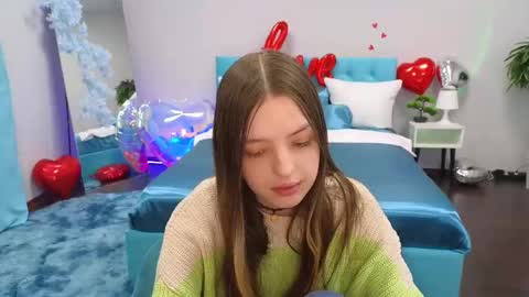 Snapshot of lilibakery chatting on February 11, 12:59 am Lili Bakery online show from February 11, 12:59 am