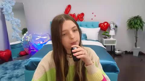 Snapshot of lilibakery chatting on February 11, 4:22 am Lili Bakery online show from February 11, 4:22 am