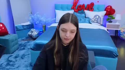 Snapshot of lilibakery chatting on February 16, 11:48 pm Lili Bakery online show from February 16, 11:48 pm
