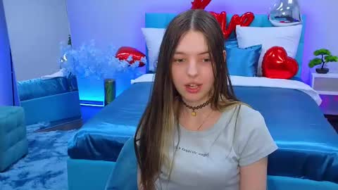 Snapshot of lilibakery chatting on February 21, 7:23 am Lili Bakery online show from February 21, 7:23 am