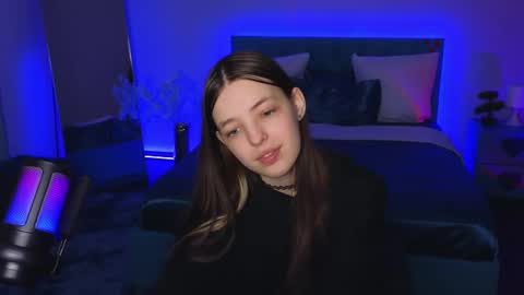 Snapshot of lilibakery chatting on March 3, 3:41 am Lili Bakery online show from March 3, 3:41 am