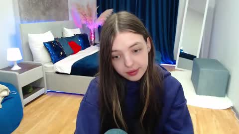 Snapshot of lilibakery chatting on March 11, 6:43 am Lili Bakery online show from March 11, 6:43 am