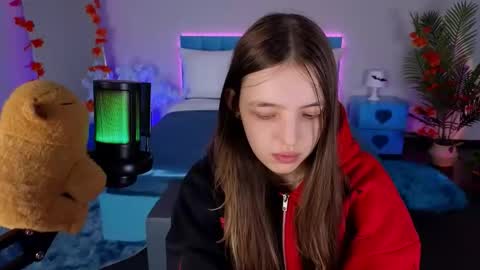 Lili Bakery online show from November 7, 4:01 am