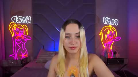 lilielfie online show from November 30, 10:36 pm