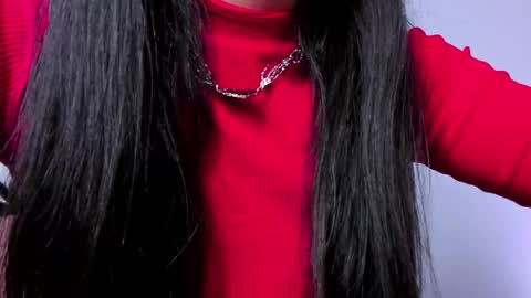 Lilie  online show from January 6, 5:27 pm