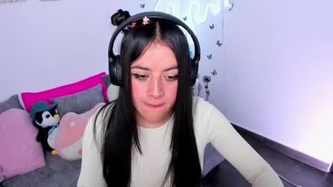 Lilie  online show from February 2, 10:52 pm