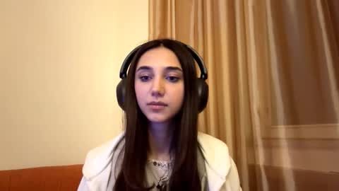 Lina online show from September 28, 11:10 pm