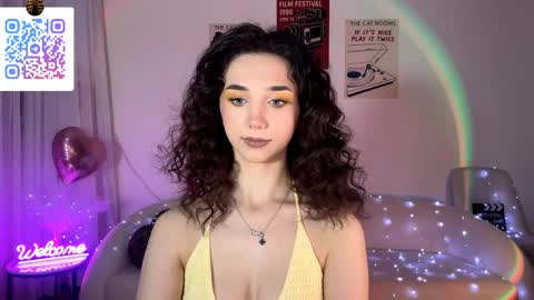 Lina online show from May 10, 10:26 pm