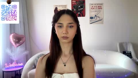 Lina online show from May 18, 4:07 am