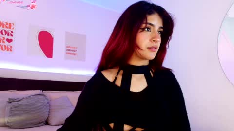 Lilith Savett online show from March 31, 3:23 pm