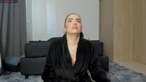 Snapshot of lilirouse chatting on January 11, 2:04 pm lilirouse online show from January 11, 2:04 pm