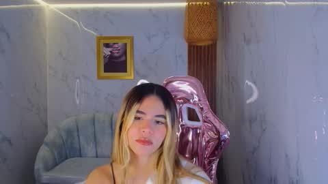 Lilith  online show from September 19, 2:18 pm