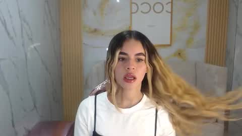 Lilith  online show from October 1, 8:48 pm