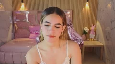 Lilith  online show from February 4, 10:15 pm