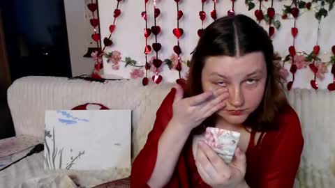Lilly online show from May 23, 8:24 pm