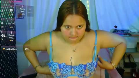 lilith  ross online show from May 13, 2:36 pm