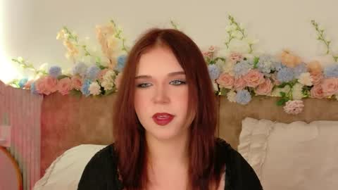 Lilith Bonheur online show from May 7, 11:37 am