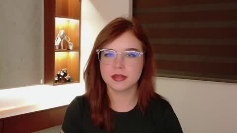 Snapshot of lilith_bonheur chatting on June 26, 8:13 pm Lilith Bonheur online show from June 26, 8:13 pm