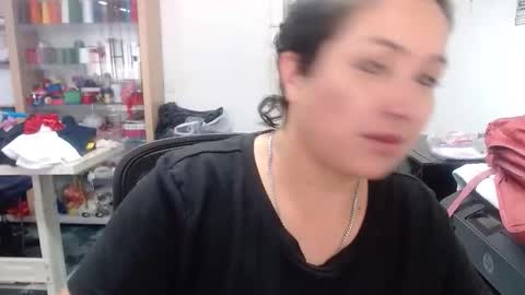 Laura lopez online show from May 15, 3:30 pm