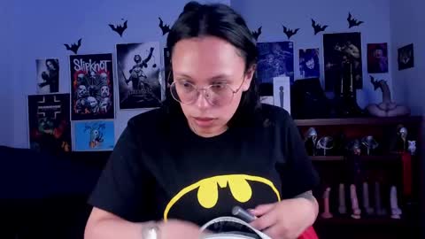 Snapshot of lilith_deveraux_ chatting on May 30, 4:04 pm MISTRESS LILITH online show from May 30, 4:04 pm