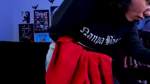 Snapshot of lilith_deveraux_ chatting on May 31, 5:20 pm MISTRESS LILITH online show from May 31, 5:20 pm