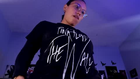 Snapshot of lilith_deveraux_ chatting on June 1, 4:41 pm MISTRESS LILITH online show from June 1, 4:41 pm