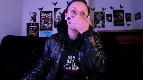 Snapshot of lilith_deveraux_ chatting on June 8, 2:50 pm MISTRESS LILITH online show from June 8, 2:50 pm