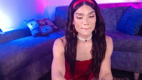 ---Lilith--- online show from October 26, 2:50 am