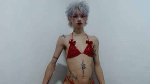 Snapshot of lilith_evil7 chatting on December 10, 6:22 am lilith_evil7 online show from December 10, 6:22 am