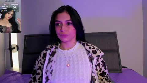 Snapshot of lilith_petit_ chatting on June 6, 2:11 pm Lili petit online show from June 6, 2:11 pm