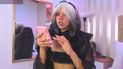 Snapshot of lilith_pink__ chatting on May 7, 3:12 am Lilith pink online show from May 7, 3:12 am