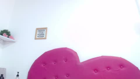 Lilith Smith online show from March 2, 9:10 am