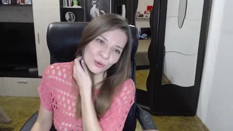 Snapshot of lilith_small21 chatting on November 29, 9:01 am lilith small21 online show from November 29, 9:01 am