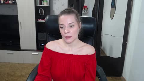 Snapshot of lilith_small21 chatting on February 16, 9:16 am lilith small21 online show from February 16, 9:16 am