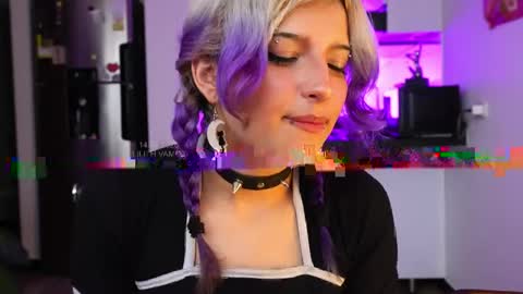 Snapshot of lilith_vamp chatting on April 14, 5:30 pm LILITH 200 LIKES Thursday Clown Costume M online show from April 14, 5:30 pm